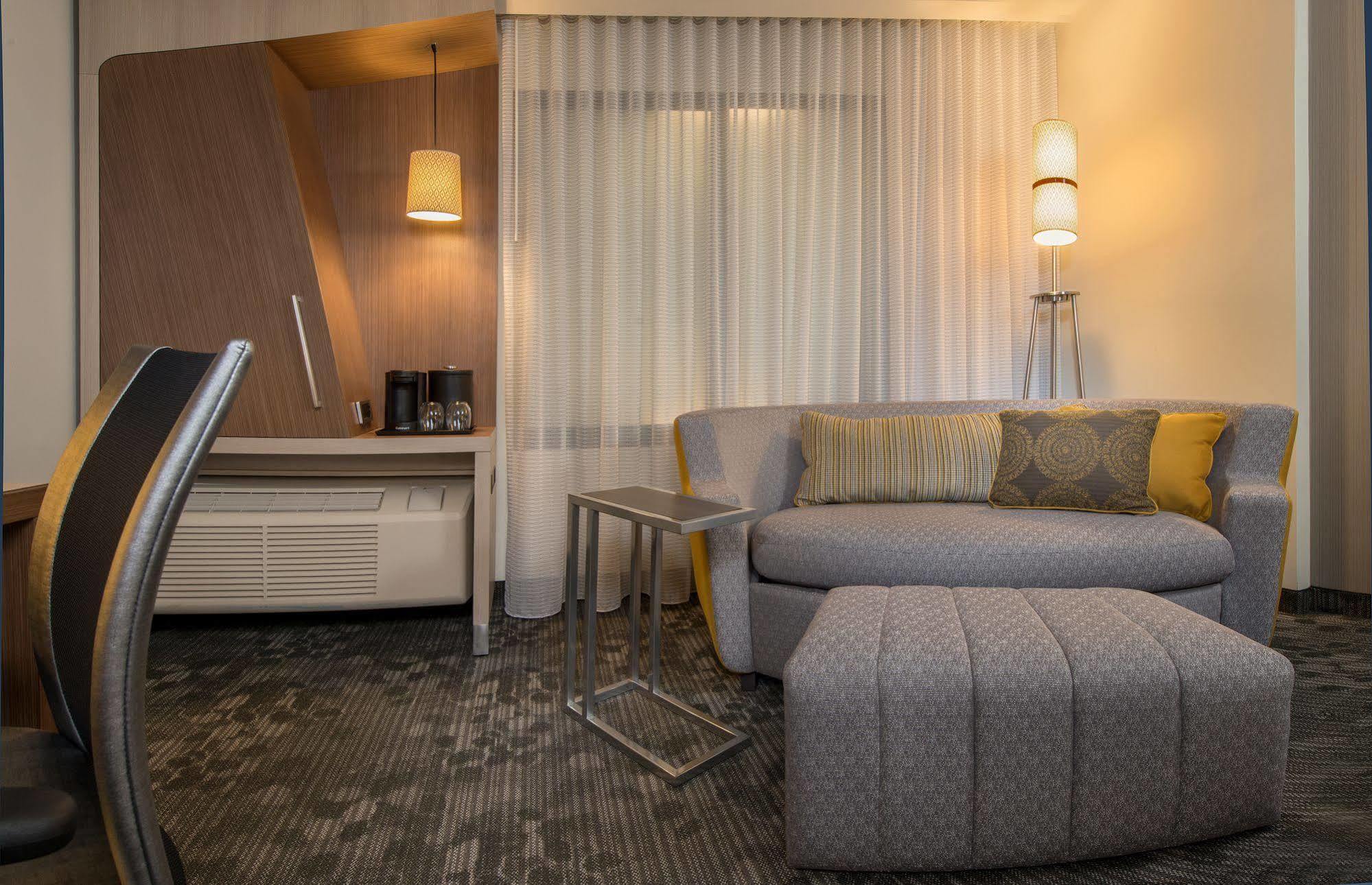 Courtyard By Marriott San Diego El Cajon Dış mekan fotoğraf